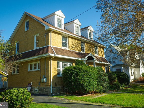 3rd image of 635 Foss Ave