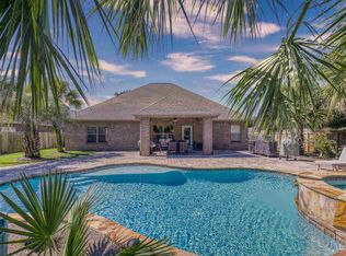 2792 Grand Bay Ct, Navarre, FL 32566