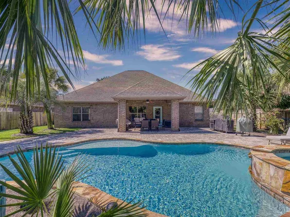 2792 Grand Bay Ct, Navarre, FL 32566