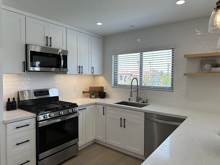 24643 Santa Clara Ave #7 — Photo 47