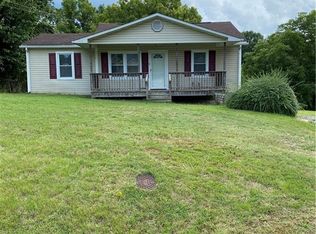 2240 Durham St, Burlington, NC 27217