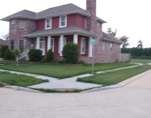 3rd image of 3944 Dominique Dr
