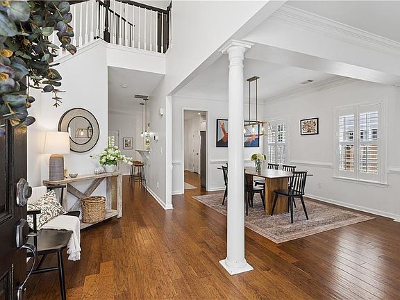 3rd image of 12620 Morningpark Cir