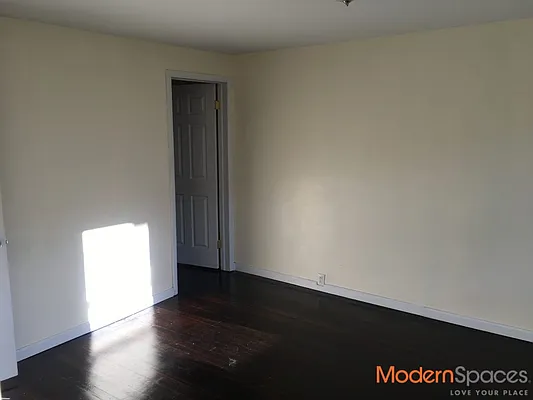 Rented by Modern Spaces | media 22