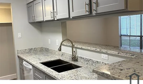 7200 T C Jester Blvd #2301 — Photo 2