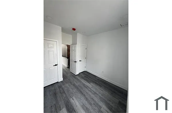 Building Photo - 6317 Wheeler St #1