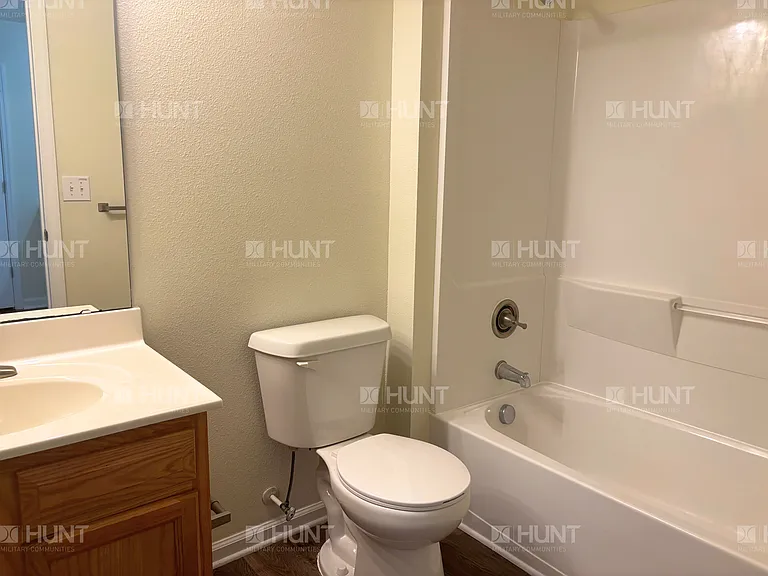 137 Chatham Rd — Photo 8