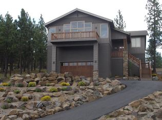 2748 NW Rainbow Ridge Dr, Bend, OR 97703