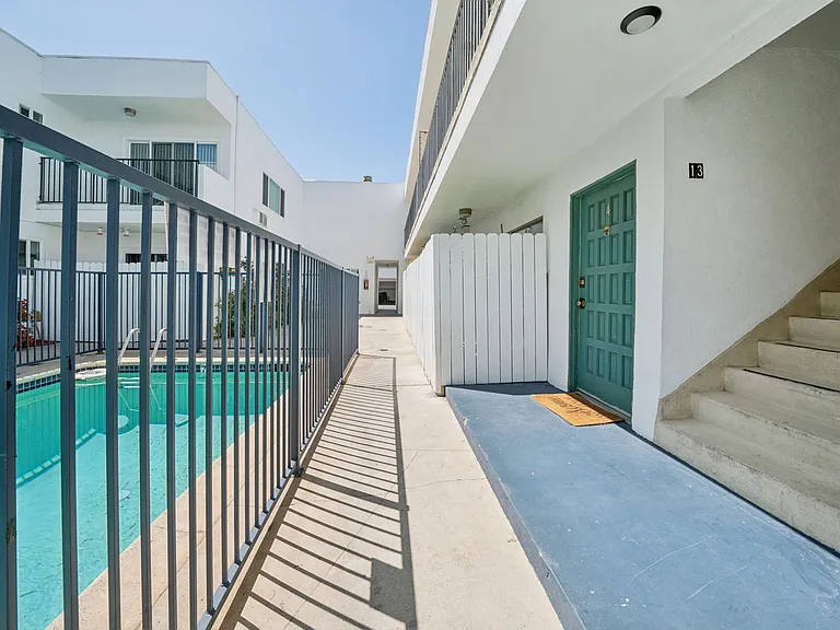 16900 Parthenia St #8625 — Photo 19