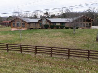 8594 Morehead Rd, Flemingsburg, KY 41041