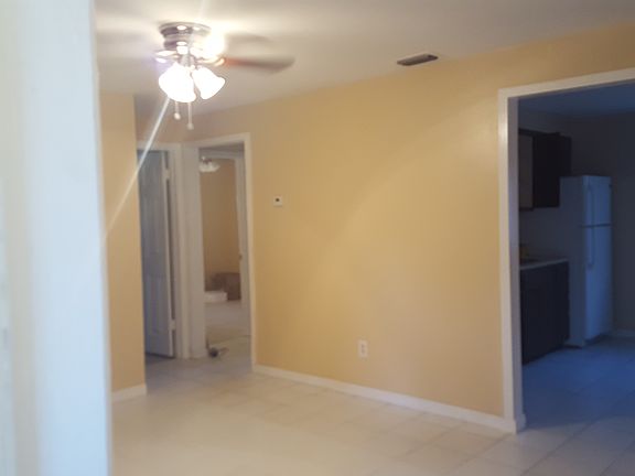 3rd image of 4230 E Sandalwood Cir S