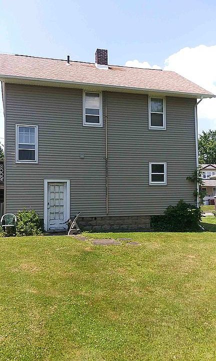 2nd image of 619 McClure Ave