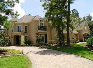 39 N Palmiera Cir, Spring, TX 77382