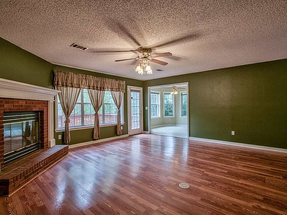 5th image of 6326 Coach House Ct