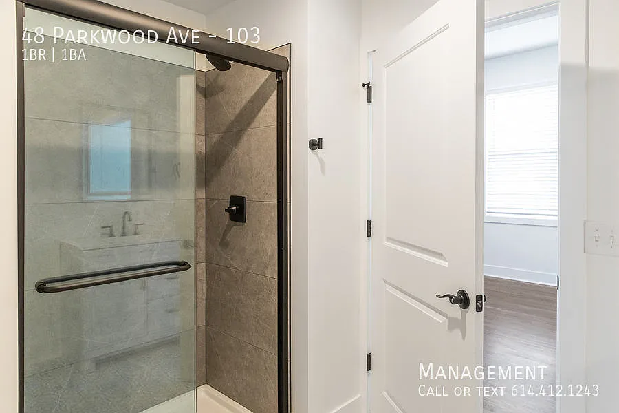 Parkwood HQ: Where History Meets Modern Living (48 Parkwood Ave.) — Photo 3
