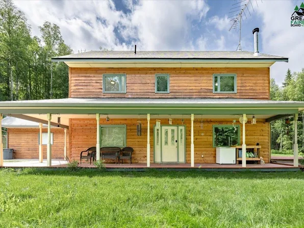 400 Peregrine Dr, Fairbanks, AK 99712