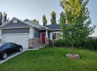 5003 E Broken Arrow Ln, Eagle Mountain, UT 84005