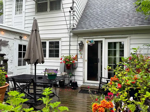 712 Normal St NW, Minot, ND 58703