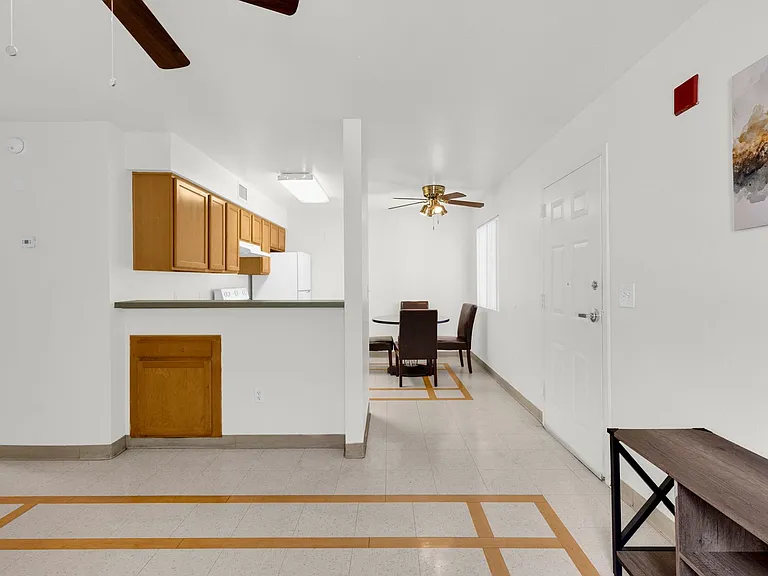 2302 W Colter St — Photo 54