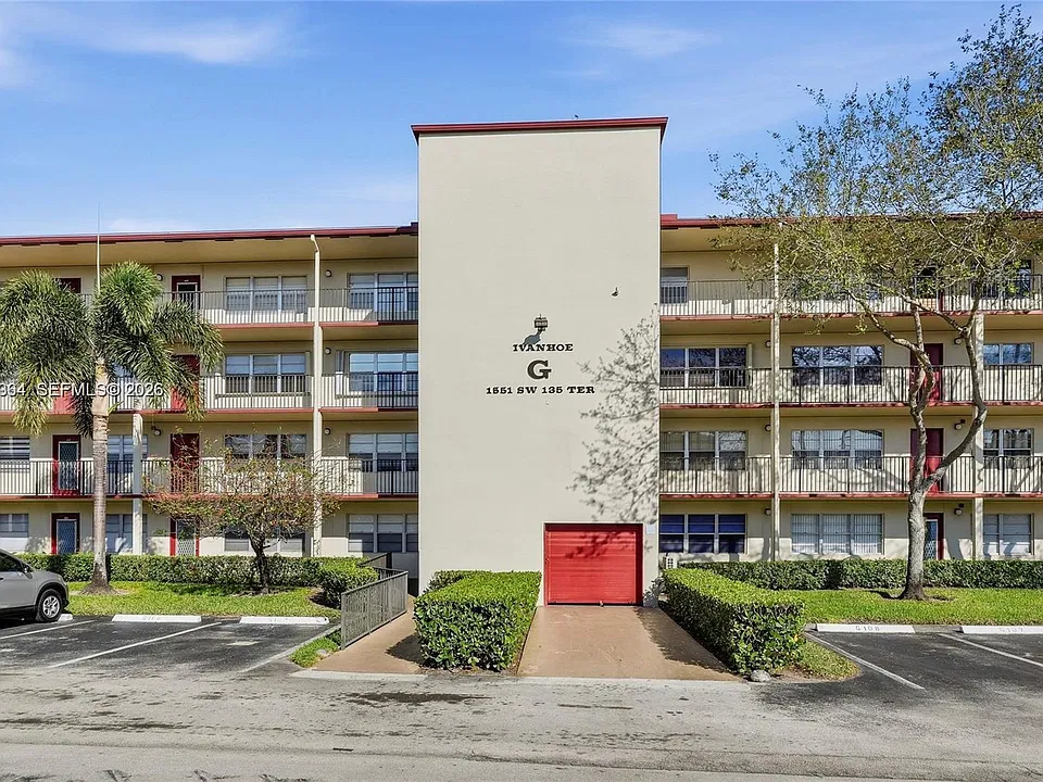 1551 SW 135th Ter #111G