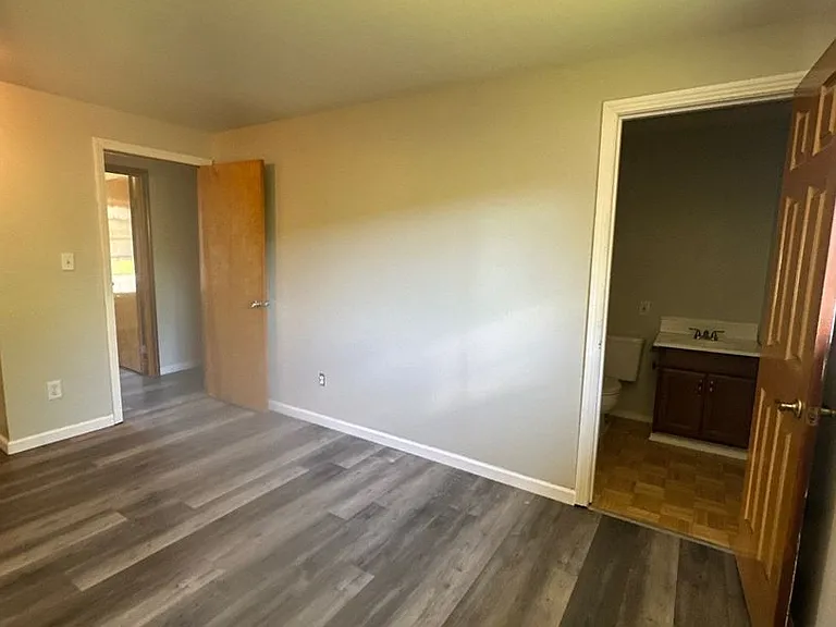 4321 Myrtlewood Dr — Photo 21