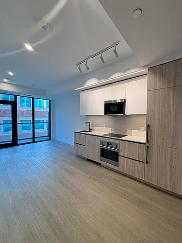 699 Sheppard Ave E #523 Photo 1