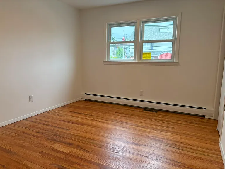 426 Broad St #1 — Photo 22