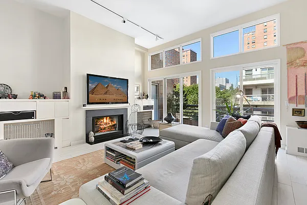 Sold by Corcoran | media 2