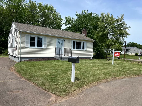 9 Allen Ct, East Haven, CT 06512