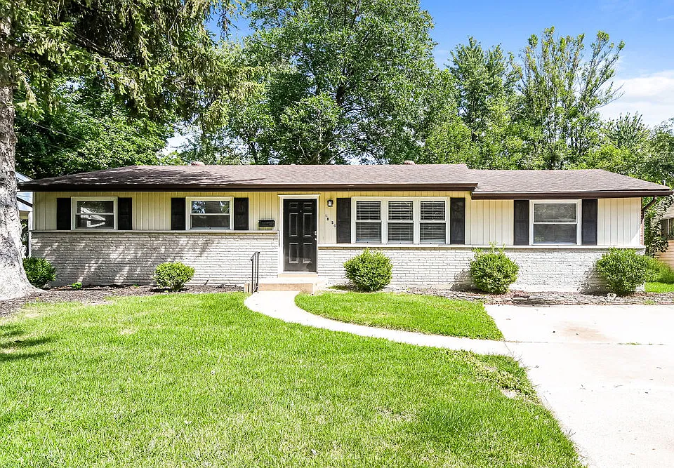 1850 Shirlene Dr