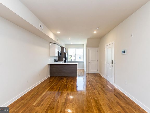 2nd image of 1647 Germantown Ave #3