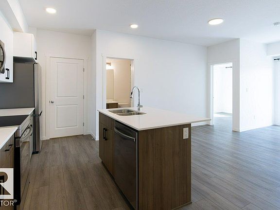 3rd image of 9211 228th St NW #206