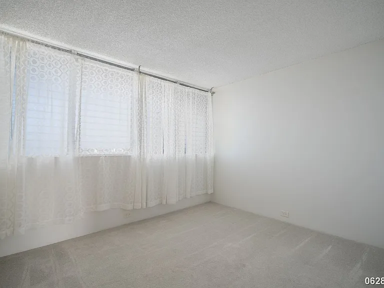 1212 Punahou St #3305 — Photo 18