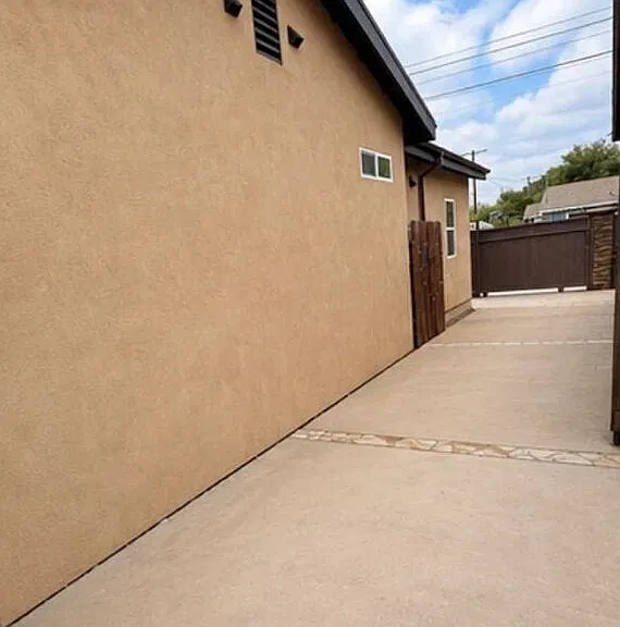 7252 Glade Ave — Photo 19