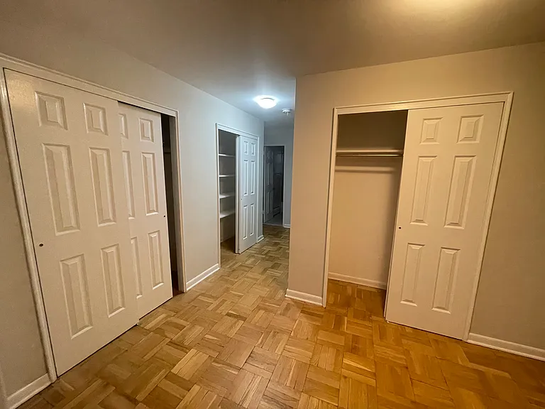6010 Kennedy Blvd E #31 — Photo 8