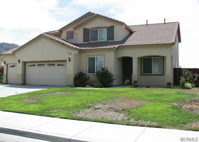 28291 Brodiaea Ave