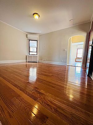1st image of 2234 38th St #2