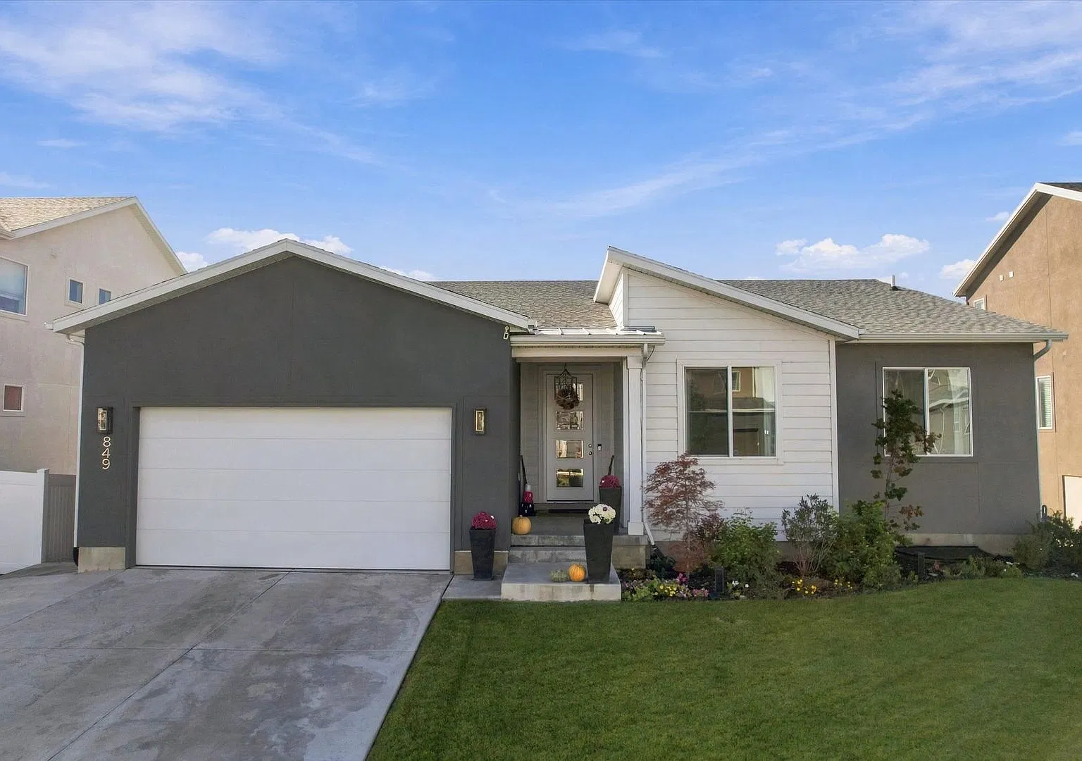 Gorgeous Modern Rambler In Murray Ut!! — Photo 3