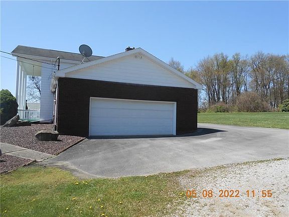 3rd image of 119 Altmeyer Dr