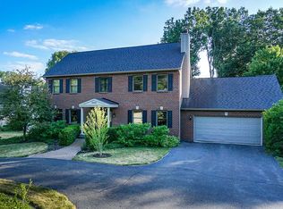 6488 Orion Rd, Rochester Hills, MI 48306