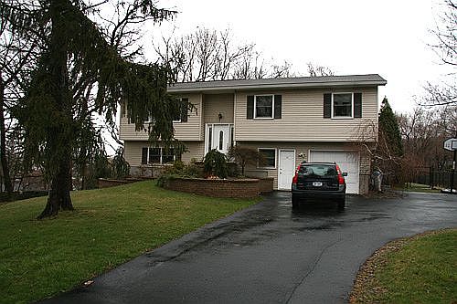 1st image of 15 Sunset View Dr
