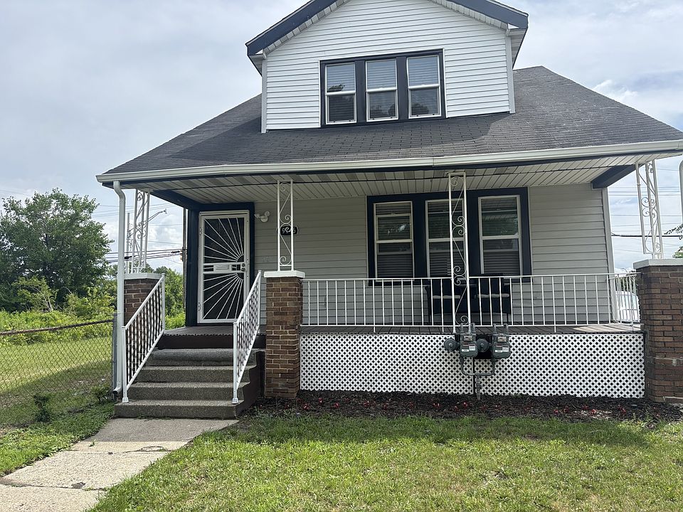 1st image of 19146 Omira St