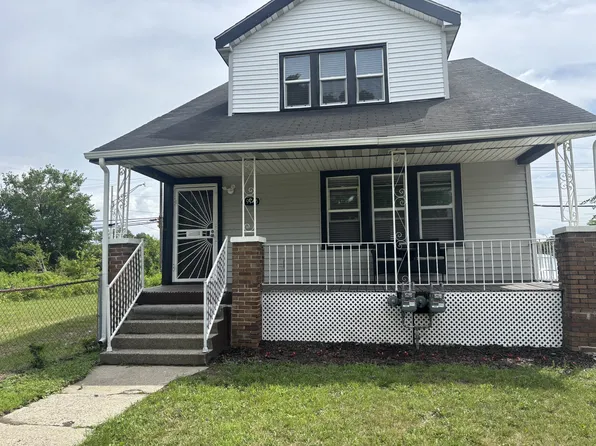 19146 Omira St, Highland Park, MI 48203