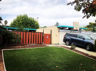 861 Brookgrove Ln, Cupertino, CA