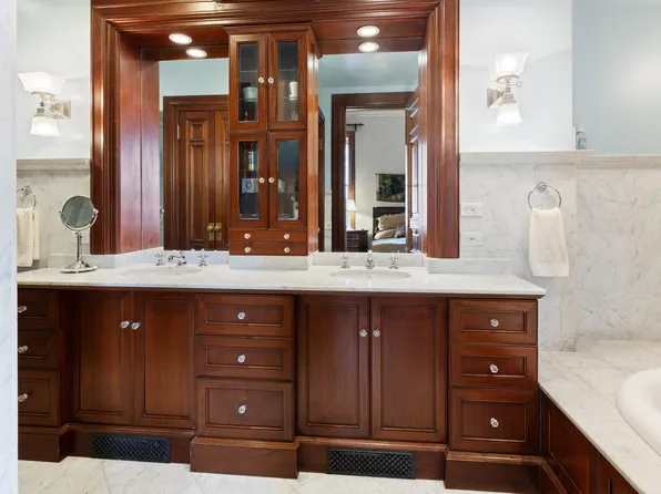 1 West 72nd Street image 11 of 16