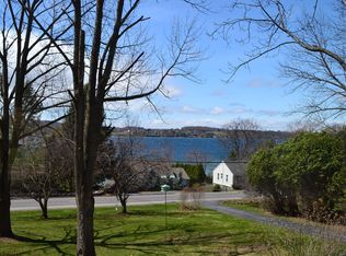 2708 E Lake Rd, Skaneateles, NY 13152