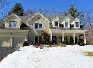 1153 Salem Ridge Ln, Anderson Twp, OH 45230