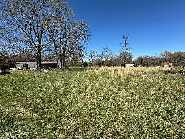 1st image of 15851 E 530th Rd