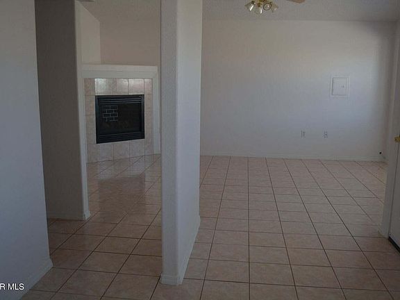 2nd image of 10044 Wapiti St