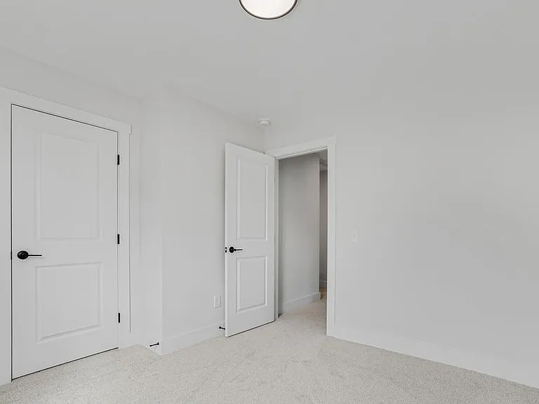 1620 Sigmon St — Photo 13